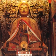 雍和宫供奉的宗喀巴大师像